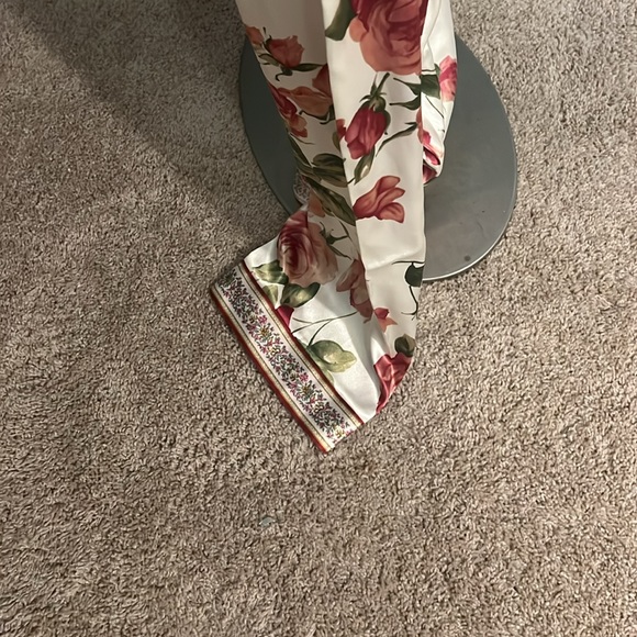 Oscar de la Renta pink label 100% polyester, sleepwear shirt/pants floral print - Picture 7 of 14